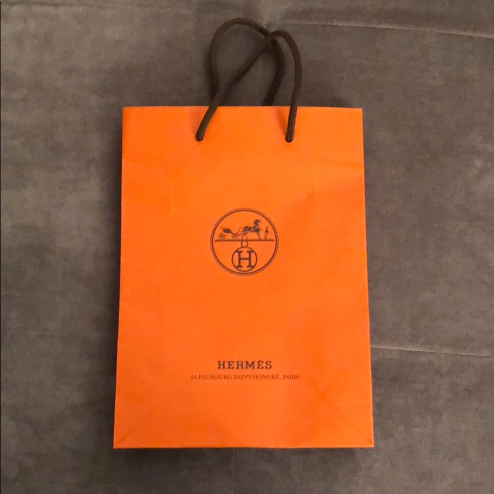 Hermès shopping bag with brown ribbon